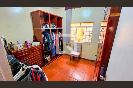 Casa à venda com 310m², 4 quartos e 2 vagas Casa à venda com 310m², 4 quartos e 2 vagasQuarto 3