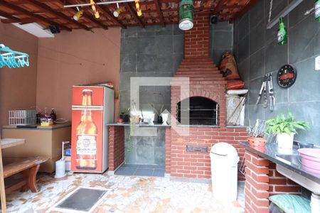 Casa à venda com 181m², 4 quartos e 2 vagasChurrasqueira