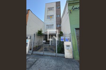 Apartamento à venda com 63m², 1 quarto e sem vagaFachada 