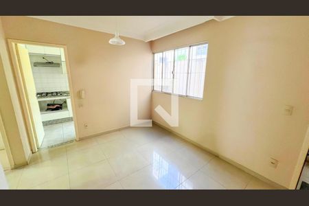 Sala de apartamento para alugar com 2 quartos, 52m² em Silveira, Belo Horizonte