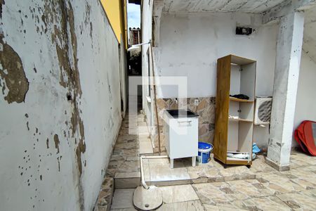 Casa à venda com 104m², 4 quartos e 2 vagas Casa à venda com 104m², 4 quartos e 2 vagasarea