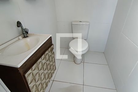 Casa à venda com 104m², 4 quartos e 2 vagas Casa à venda com 104m², 4 quartos e 2 vagaslavabo