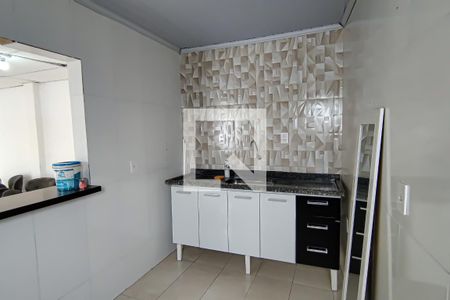 Casa à venda com 104m², 4 quartos e 2 vagas Casa à venda com 104m², 4 quartos e 2 vagascozinha
