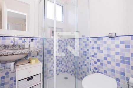 Casa à venda com 124m², 3 quartos e 2 vagas Casa à venda com 124m², 3 quartos e 2 vagasBanheiro