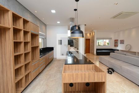 Casa de condomínio à venda com 300m², 4 quartos e 4 vagasCozinha