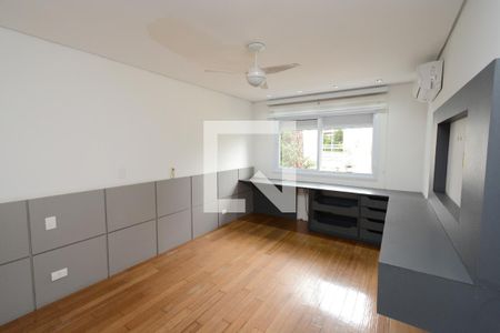 Casa de condomínio à venda com 300m², 4 quartos e 4 vagasSuíte 3