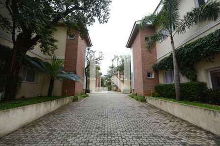 Casa de condomínio à venda com 300m², 4 quartos e 4 vagasÁrea comum