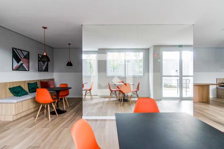 Apartamento à venda com 33m², 2 quartos e sem vaga Apartamento à venda com 33m², 2 quartos e sem vagaÁrea comum - Salão de festas