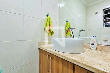 Casa à venda com 287m², 3 quartos e 4 vagas Casa à venda com 287m², 3 quartos e 4 vagasBanheiro