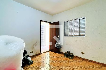 Casa à venda com 287m², 3 quartos e 4 vagas Casa à venda com 287m², 3 quartos e 4 vagasEdícula
