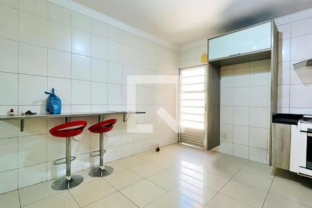 Casa à venda com 287m², 3 quartos e 4 vagas Casa à venda com 287m², 3 quartos e 4 vagasCozinha