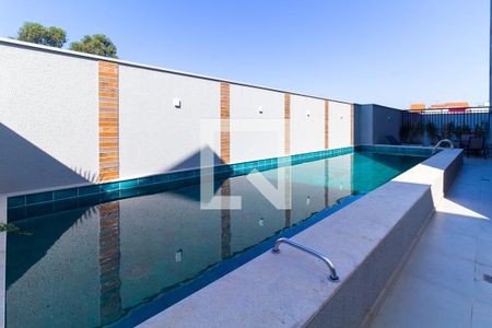 Apartamento à venda com 37m², 2 quartos e sem vagaÁrea comum - Piscina