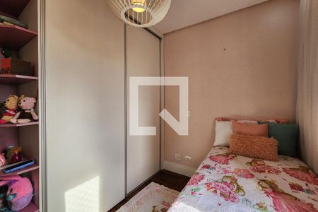 Apartamento à venda com 113m², 3 quartos e 2 vagasQuarto 2