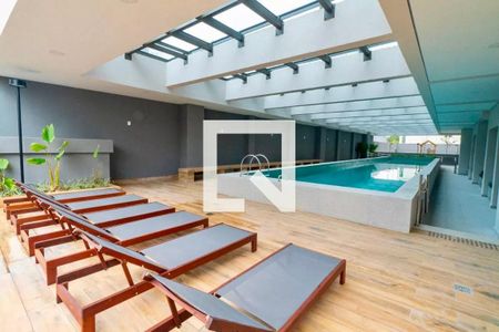 Apartamento à venda com 57m², 2 quartos e 1 vaga Apartamento à venda com 57m², 2 quartos e 1 vagaÁrea comum - Piscina