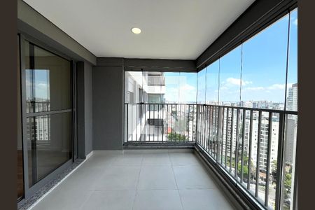 Apartamento à venda com 57m², 2 quartos e 1 vaga Apartamento à venda com 57m², 2 quartos e 1 vagaVaranda