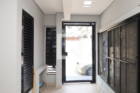 Apartamento à venda com 32m², 1 quarto e sem vagaÁrea comum - Entrada do Prédio