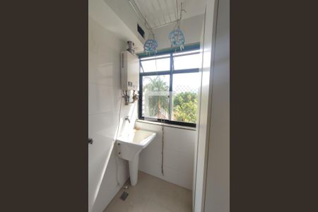 Apartamento à venda com 72m², 3 quartos e 1 vaga Apartamento à venda com 72m², 3 quartos e 1 vagaCozinha e Área de Serviço