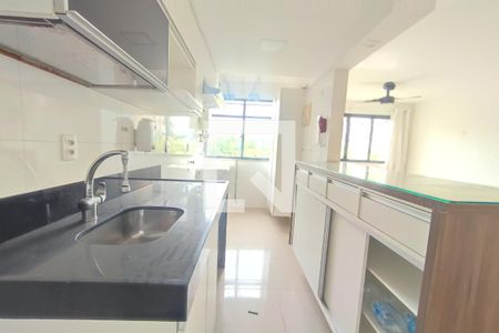 Apartamento à venda com 72m², 3 quartos e 1 vaga Apartamento à venda com 72m², 3 quartos e 1 vagaCozinha e Área de Serviço