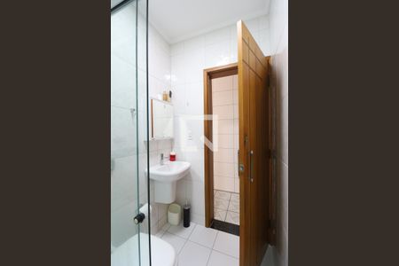 Casa à venda com 133m², 2 quartos e 2 vagas Casa à venda com 133m², 2 quartos e 2 vagasBanheiro