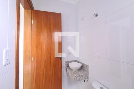 Apartamento à venda com 47m², 2 quartos e sem vaga Apartamento à venda com 47m², 2 quartos e sem vagaBanheiro