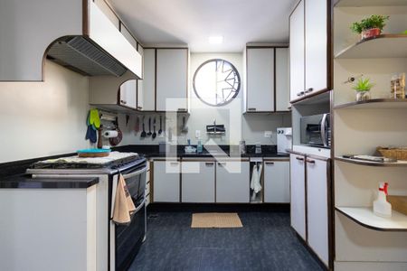 Apartamento à venda com 200m², 3 quartos e 1 vagaCozinha