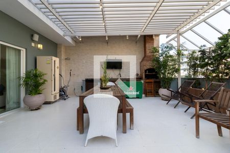 Apartamento à venda com 200m², 3 quartos e 1 vagaCobertura