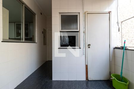 Apartamento à venda com 200m², 3 quartos e 1 vagaÁrea de Serviço