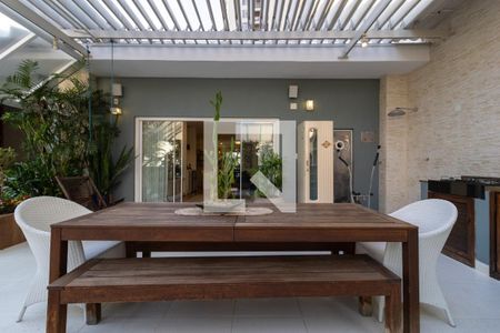 Apartamento à venda com 200m², 3 quartos e 1 vagaCobertura