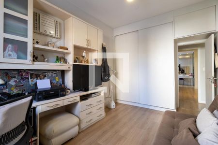 Apartamento à venda com 200m², 3 quartos e 1 vagaQuarto 2