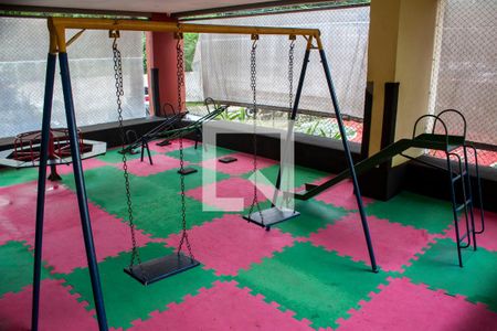 Apartamento à venda com 64m², 2 quartos e 1 vaga Apartamento à venda com 64m², 2 quartos e 1 vagaÁrea comum - Playground