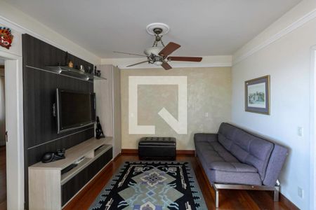 Casa de condomínio à venda com 587m², 4 quartos e 6 vagas Casa de condomínio à venda com 587m², 4 quartos e 6 vagasSala 3