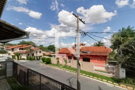 Casa de condomínio à venda com 587m², 4 quartos e 6 vagas Casa de condomínio à venda com 587m², 4 quartos e 6 vagasVista da suíte 1