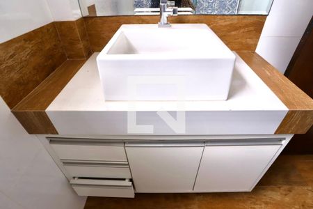 Apartamento à venda com 88m², 3 quartos e 1 vaga Apartamento à venda com 88m², 3 quartos e 1 vagaBanheiro