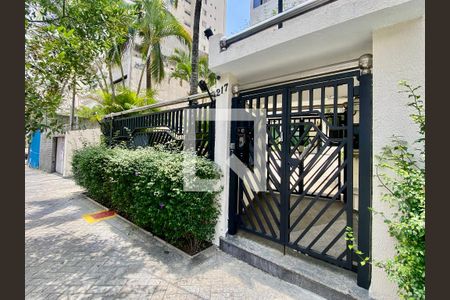 Apartamento à venda com 88m², 3 quartos e 1 vaga Apartamento à venda com 88m², 3 quartos e 1 vagaFachada