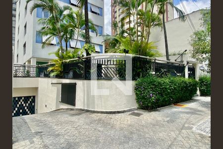 Apartamento à venda com 88m², 3 quartos e 1 vaga Apartamento à venda com 88m², 3 quartos e 1 vagaFachada