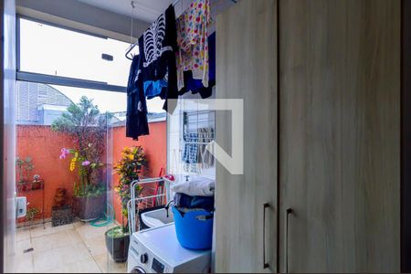 Casa de condomínio à venda com 96m², 3 quartos e 2 vagas Casa de condomínio à venda com 96m², 3 quartos e 2 vagasÁrea de Serviço