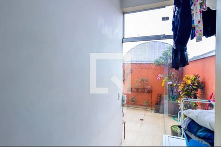 Casa de condomínio à venda com 96m², 3 quartos e 2 vagas Casa de condomínio à venda com 96m², 3 quartos e 2 vagasÁrea de Serviço