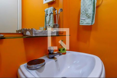 Casa de condomínio à venda com 96m², 3 quartos e 2 vagas Casa de condomínio à venda com 96m², 3 quartos e 2 vagasLavabo