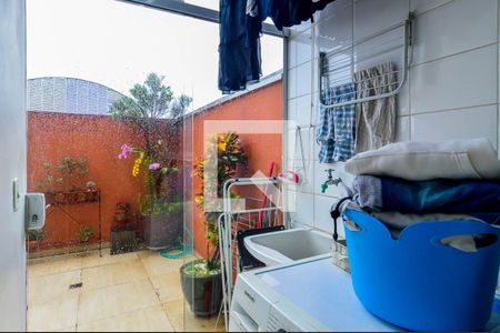 Casa de condomínio à venda com 96m², 3 quartos e 2 vagas Casa de condomínio à venda com 96m², 3 quartos e 2 vagasÁrea de Serviço