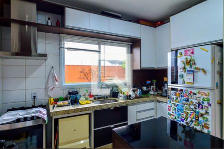 Casa de condomínio à venda com 96m², 3 quartos e 2 vagas Casa de condomínio à venda com 96m², 3 quartos e 2 vagasCozinha