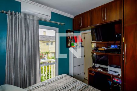 Casa de condomínio à venda com 96m², 3 quartos e 2 vagas Casa de condomínio à venda com 96m², 3 quartos e 2 vagasSuíte