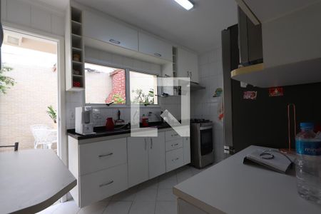 Casa de condomínio à venda com 150m², 3 quartos e 2 vagasCozinha