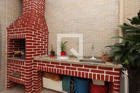 Casa de condomínio à venda com 150m², 3 quartos e 2 vagasQuintal e Área Gourmet