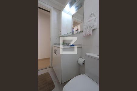 Casa de condomínio à venda com 150m², 3 quartos e 2 vagasBanheiro Social