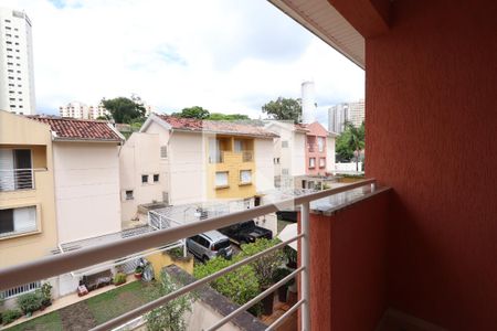 Casa de condomínio à venda com 150m², 3 quartos e 2 vagasVaranda do Quarto 2