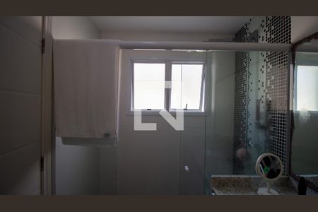 Casa de condomínio à venda com 289m², 5 quartos e 3 vagas Casa de condomínio à venda com 289m², 5 quartos e 3 vagasBanheiro da Suíte 3