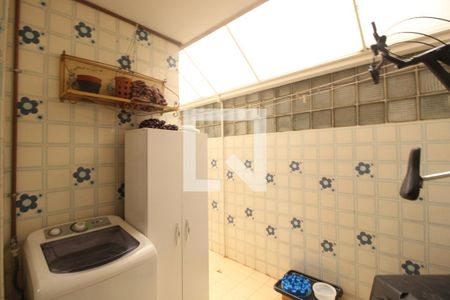 Apartamento à venda com 143m², 4 quartos e 2 vagasÁrea de serviço
