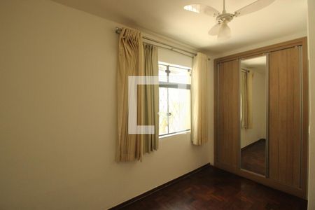 Apartamento à venda com 143m², 4 quartos e 2 vagasQuarto