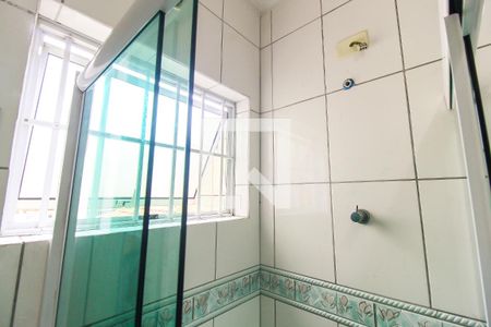 Casa à venda com 160m², 3 quartos e 2 vagas Casa à venda com 160m², 3 quartos e 2 vagasBanheiro 1