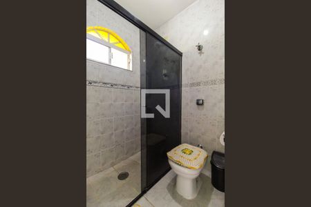 Casa à venda com 160m², 3 quartos e 2 vagas Casa à venda com 160m², 3 quartos e 2 vagasBanheiro 2